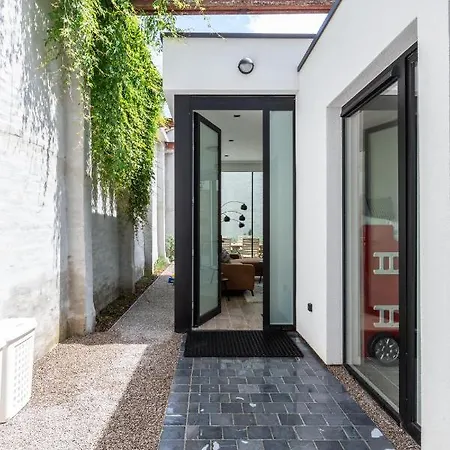 Bright Cozy Apartment+City Garden+Outdoor Jacuzzi * 헨트